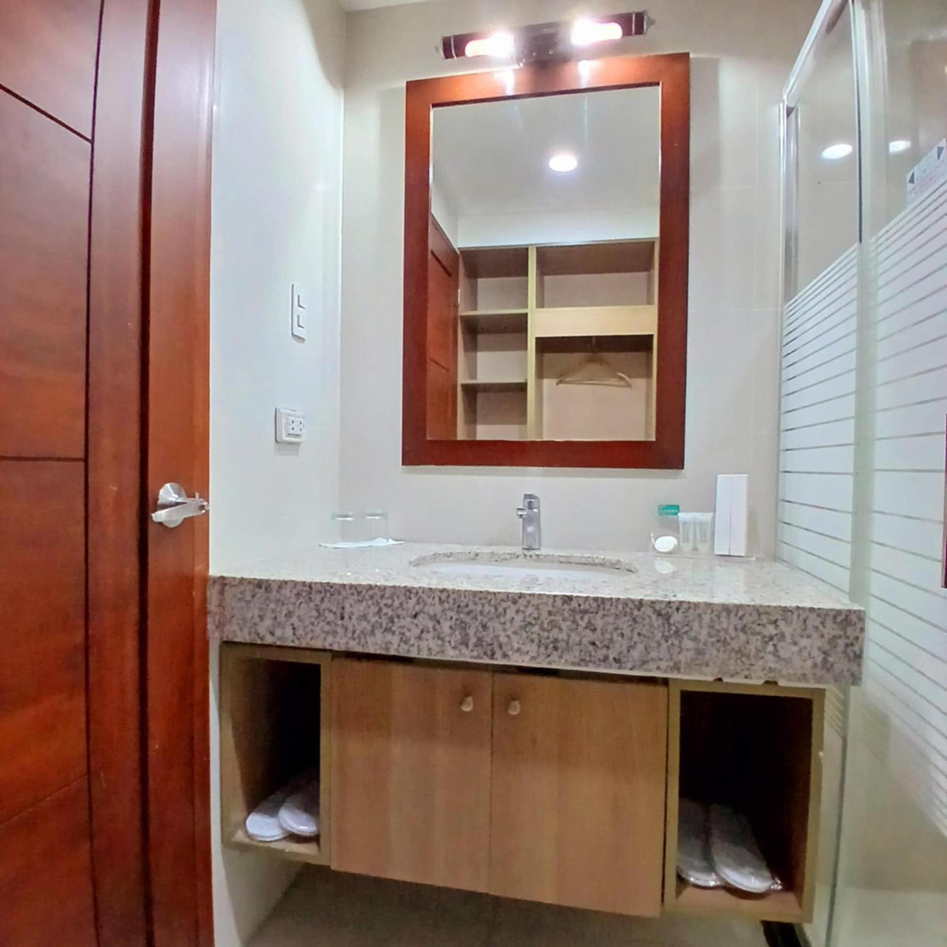 Dohera Hotel Cebu Eksteriør billede